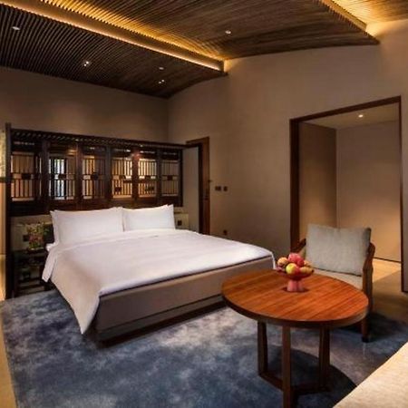 Ahn Luh Zhu Jia Jiao Hotel Shanghai Buitenkant foto