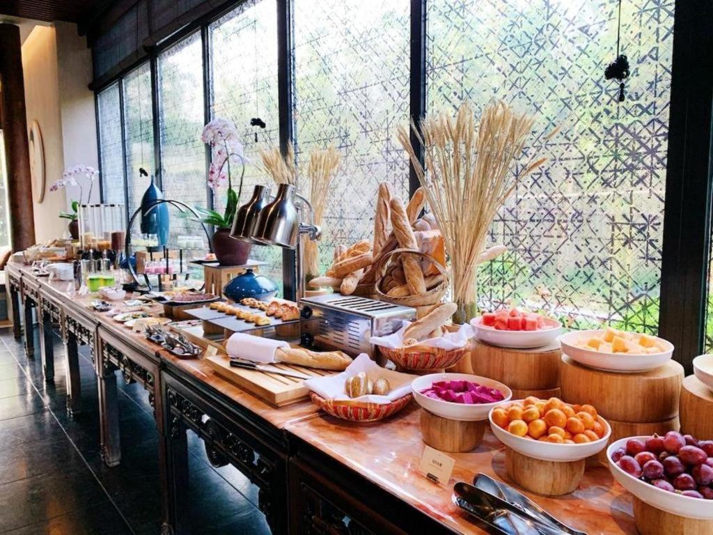 Ahn Luh Zhu Jia Jiao Hotel Shanghai Buitenkant foto
