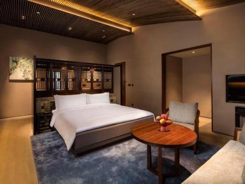 Ahn Luh Zhu Jia Jiao Hotel Shanghai Buitenkant foto