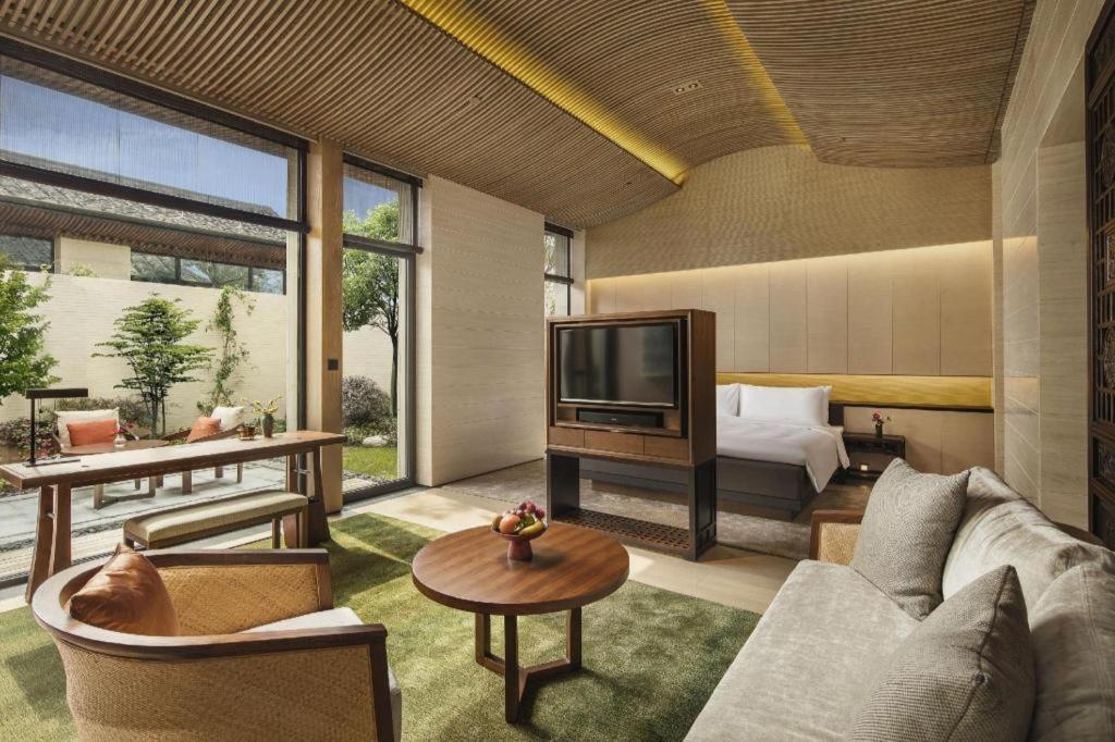 Ahn Luh Zhu Jia Jiao Hotel Shanghai Buitenkant foto