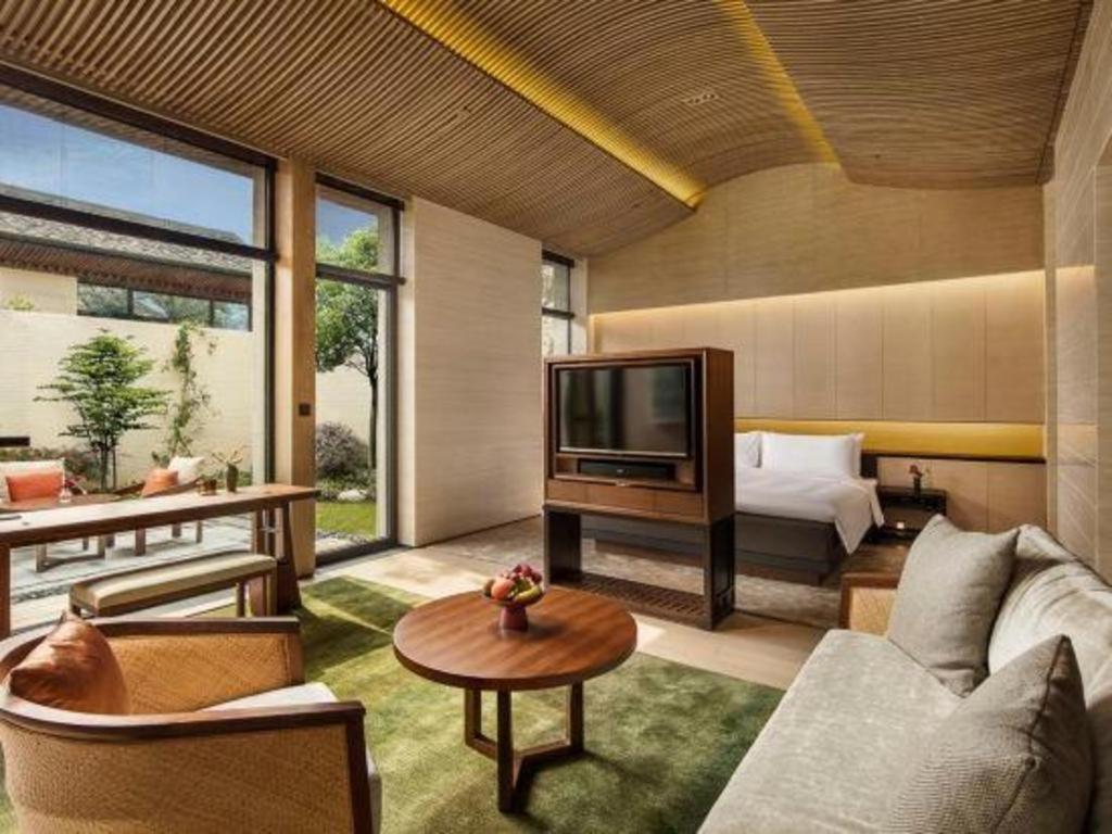Ahn Luh Zhu Jia Jiao Hotel Shanghai Buitenkant foto