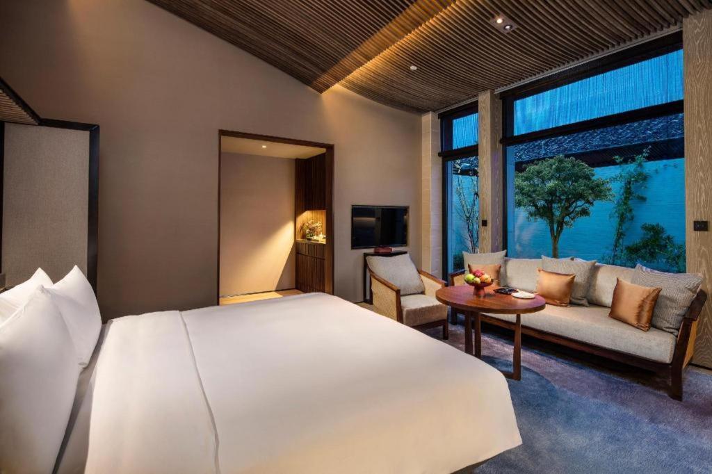 Ahn Luh Zhu Jia Jiao Hotel Shanghai Buitenkant foto