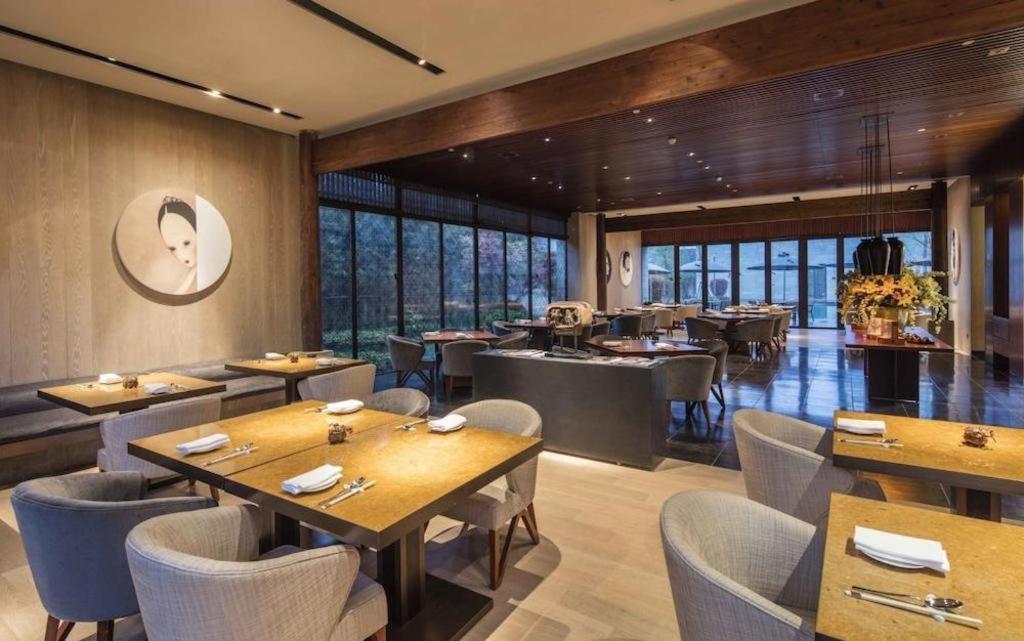 Ahn Luh Zhu Jia Jiao Hotel Shanghai Buitenkant foto