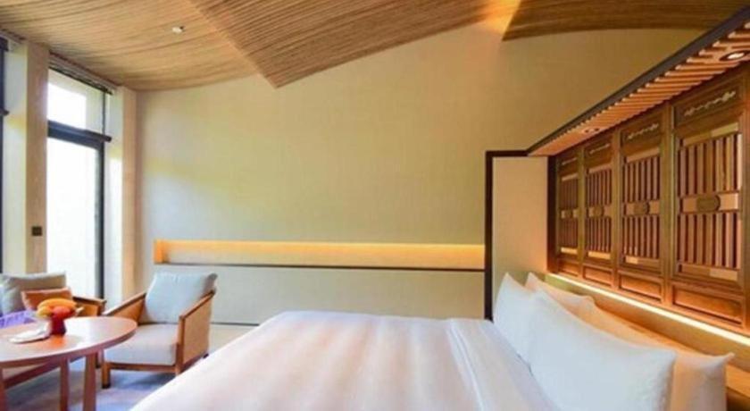 Ahn Luh Zhu Jia Jiao Hotel Shanghai Buitenkant foto