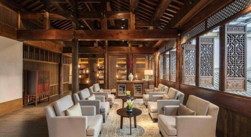 Ahn Luh Zhu Jia Jiao Hotel Shanghai Buitenkant foto
